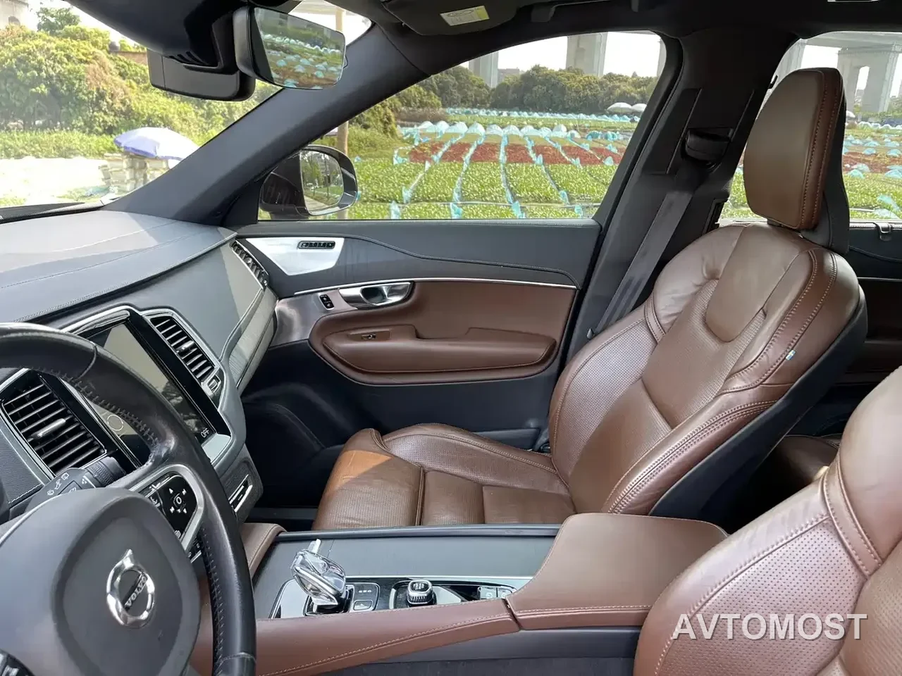 Volvo XC90 Plug-in Hybrid 2022 Facelift E-Drive Hybrid T8 Intelligent Premium Luxury 7-Seater — фото 18