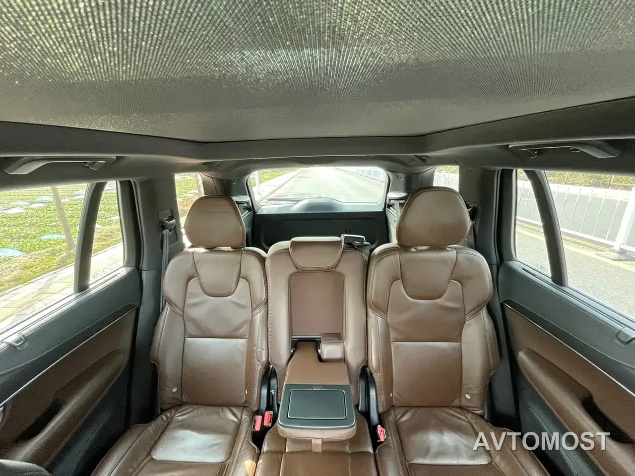Volvo XC90 Plug-in Hybrid 2022 Facelift E-Drive Hybrid T8 Intelligent Premium Luxury 7-Seater — фото 23