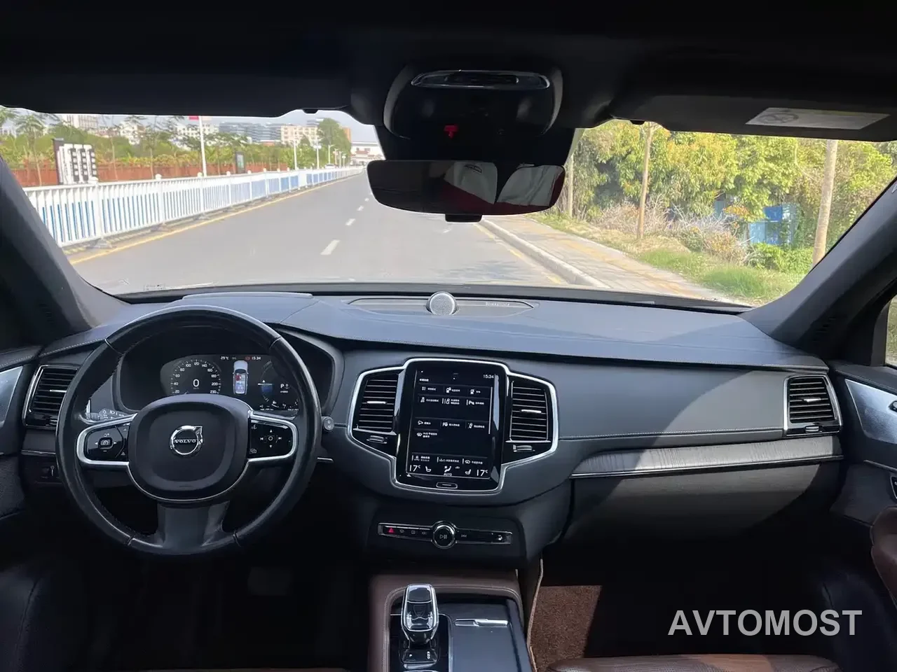Volvo XC90 Plug-in Hybrid 2022 Facelift E-Drive Hybrid T8 Intelligent Premium Luxury 7-Seater — фото 28