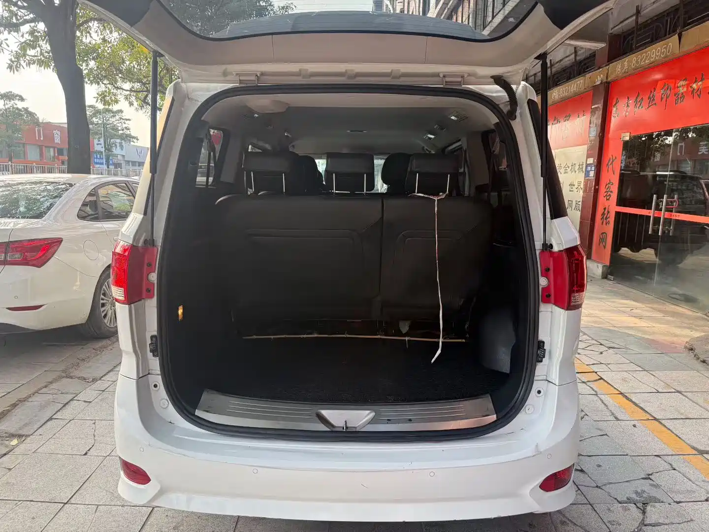 SAIC Maxus G10 2021 2.0T Manual Elite Edition Diesel 8-Seater — фото 7