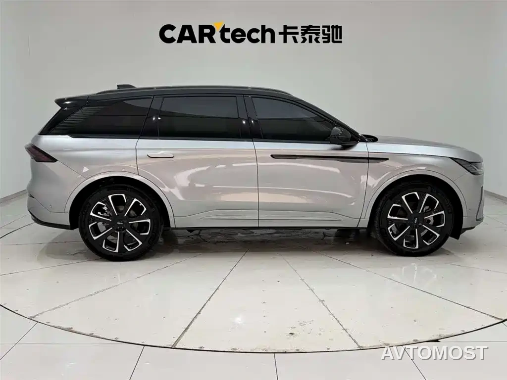 Lincoln Nautilus 2023 2.0T AWD Zun Rui Hybrid Edition — фото 12