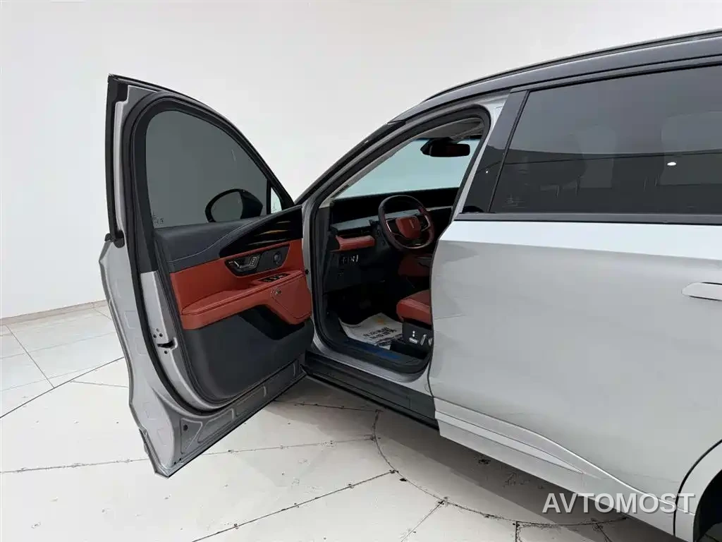 Lincoln Nautilus 2023 2.0T AWD Zun Rui Hybrid Edition — фото 13