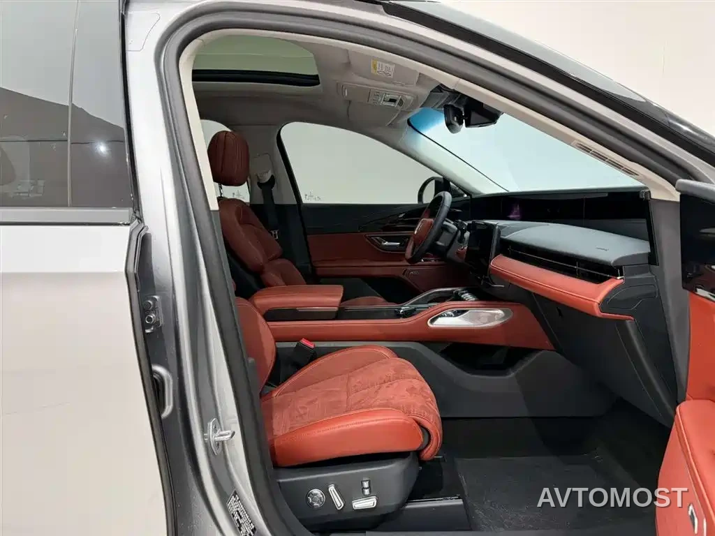 Lincoln Nautilus 2023 2.0T AWD Zun Rui Hybrid Edition — фото 18