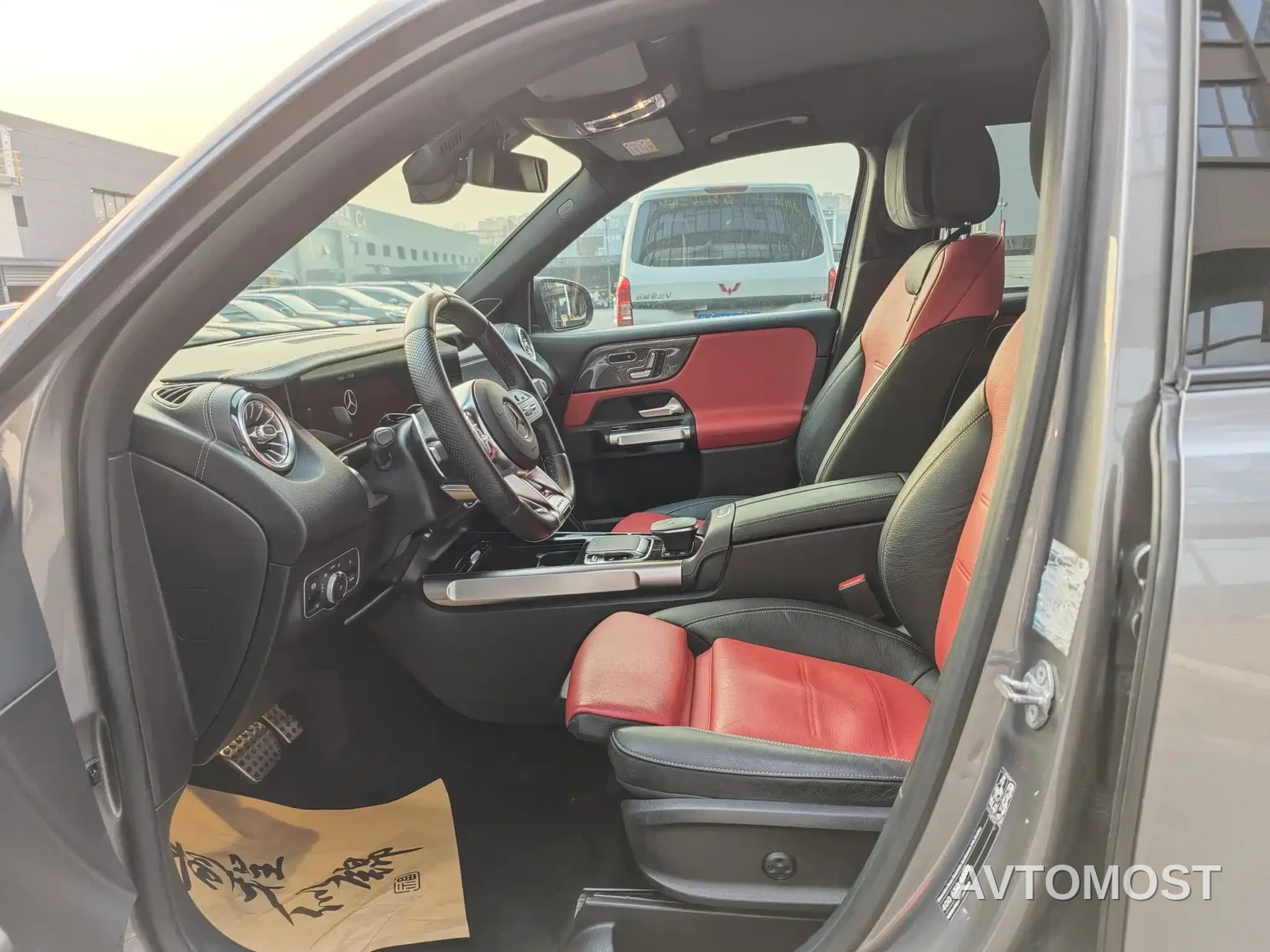 Mercedes-Benz GLB AMG 2021 AMG GLB 35 4MATIC — фото 11