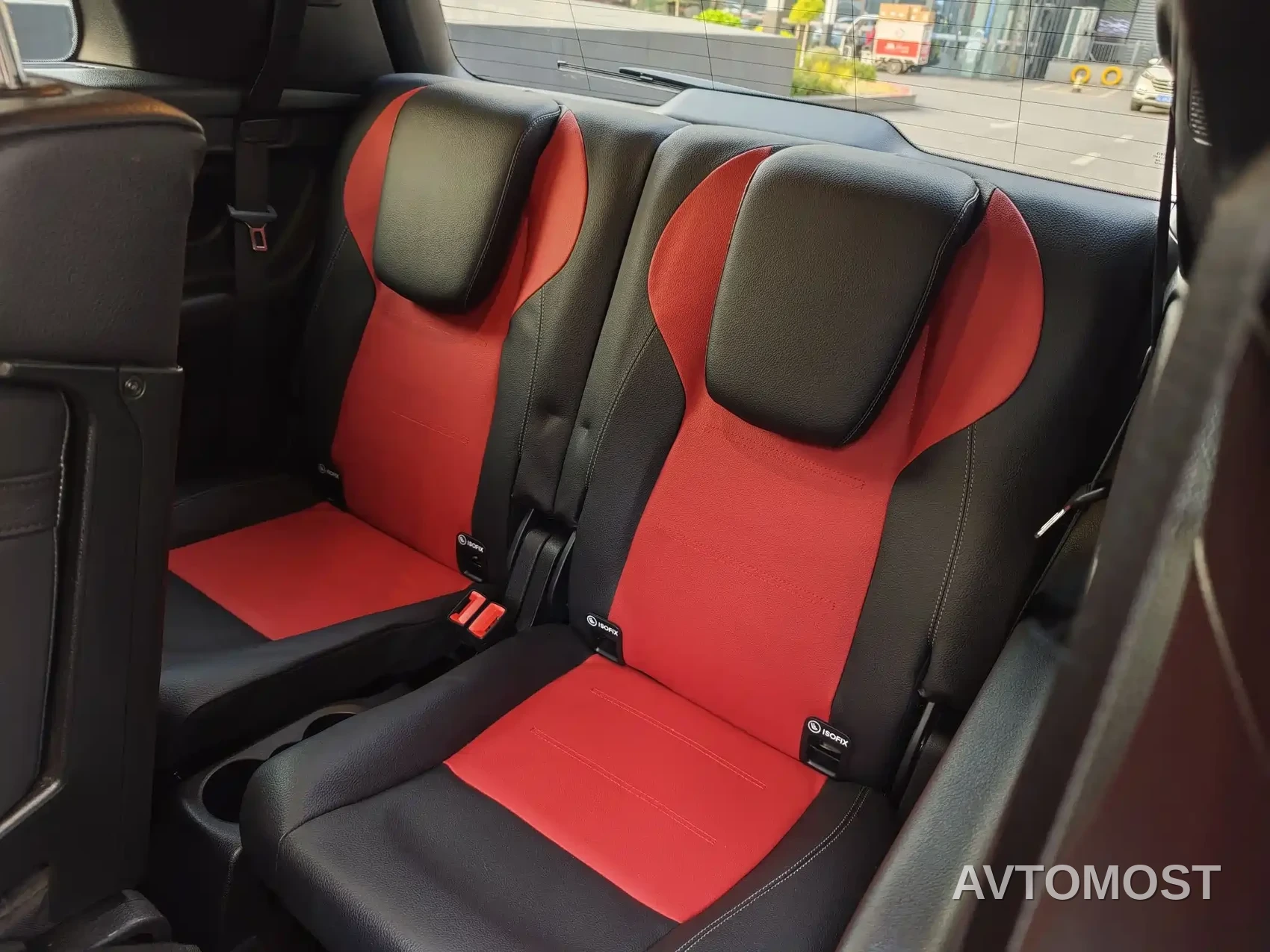 Mercedes-Benz GLB AMG 2021 AMG GLB 35 4MATIC — фото 20