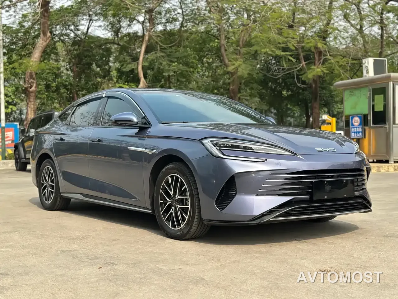 BYD Seal 2023 DM-i 1.5L 121km Elite Edition — фото 3