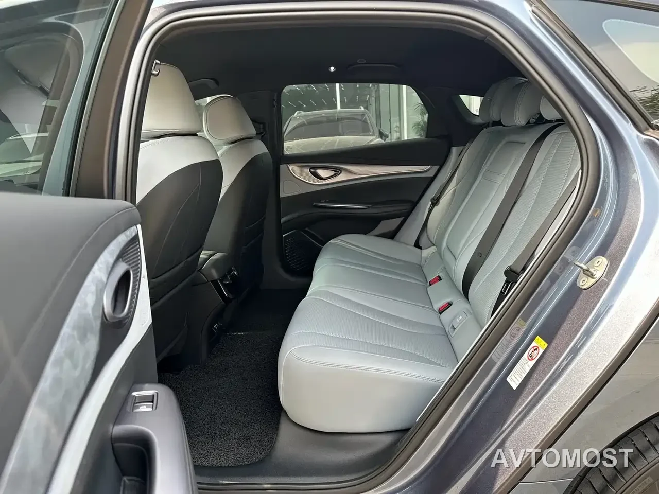 BYD Seal 2023 DM-i 1.5L 121km Elite Edition — фото 8