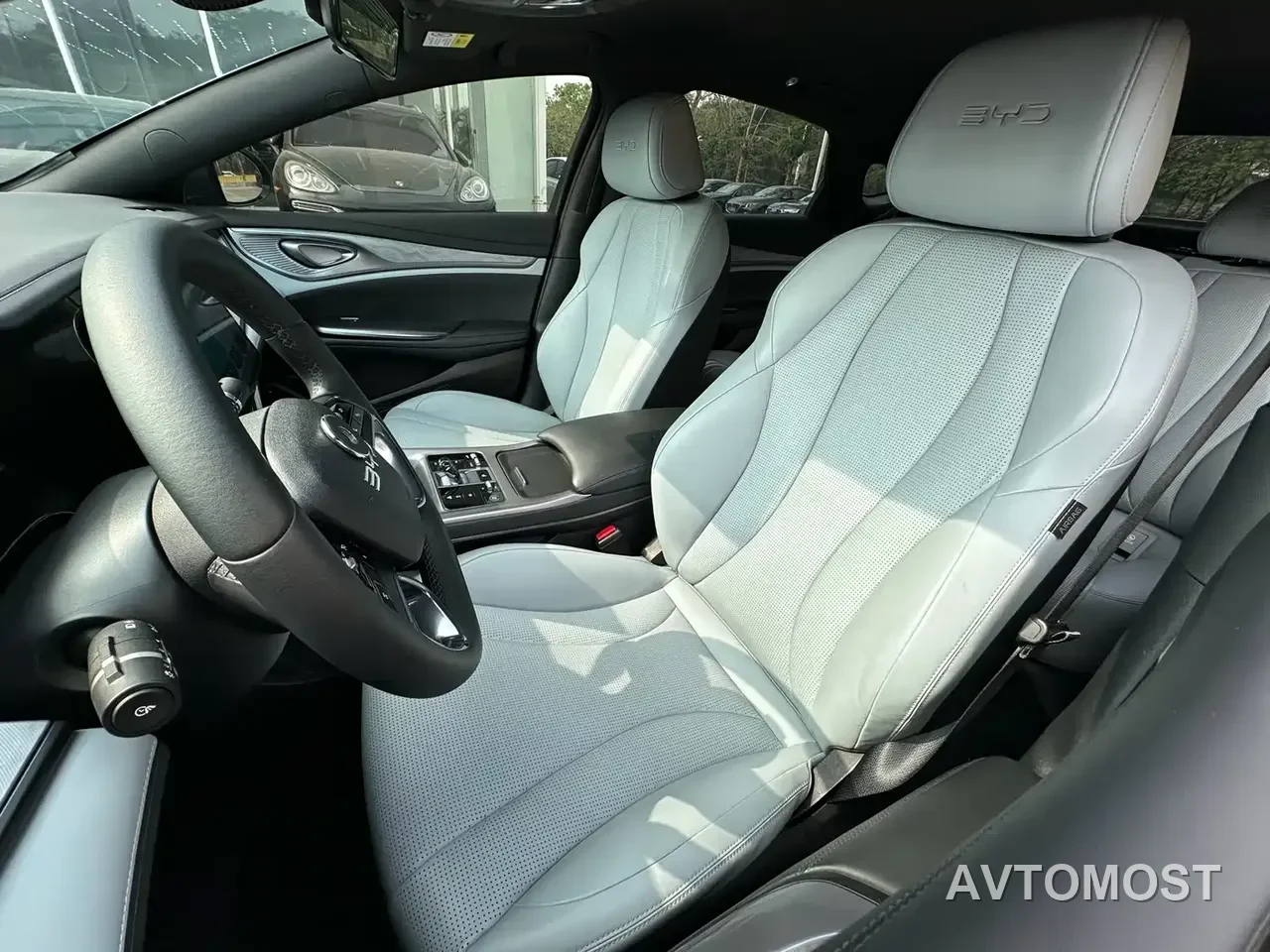 BYD Seal 2023 DM-i 1.5L 121km Elite Edition — фото 9