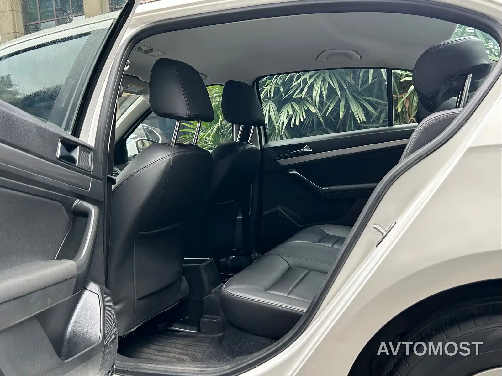 Volkswagen Lavida 2019 Lavida Start 1.5L Auto Trend (China VI) — фото 9
