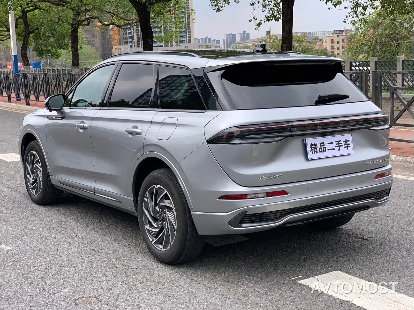 Lincoln Adventurer 2024 1.5T 2WD Premium Hybrid — фото 6