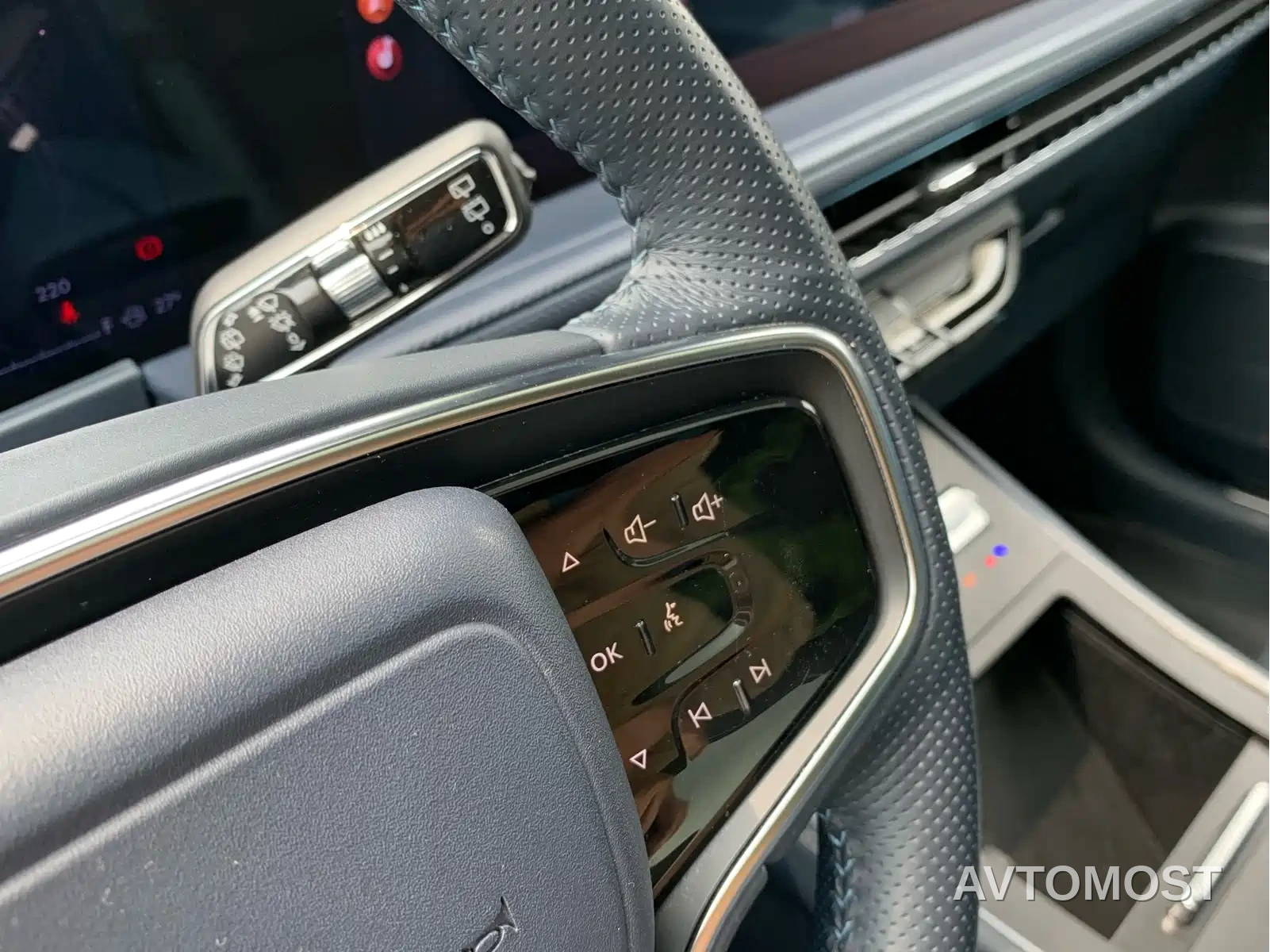 Lincoln Adventurer 2024 1.5T 2WD Premium Hybrid — фото 25