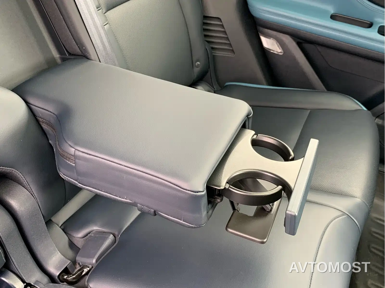Lincoln Adventurer 2024 1.5T 2WD Premium Hybrid — фото 31