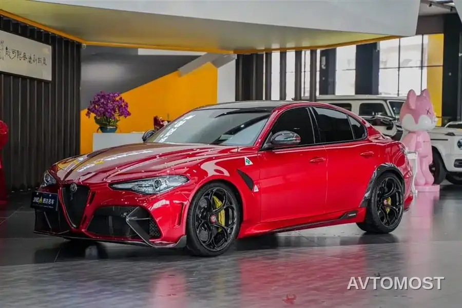 Alfa Romeo Giulia 2021 GTAm