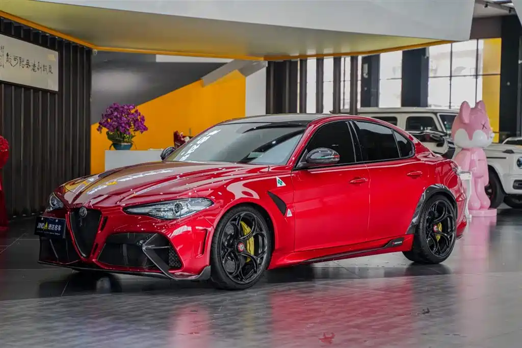 Alfa Romeo Giulia 2021 GTAm