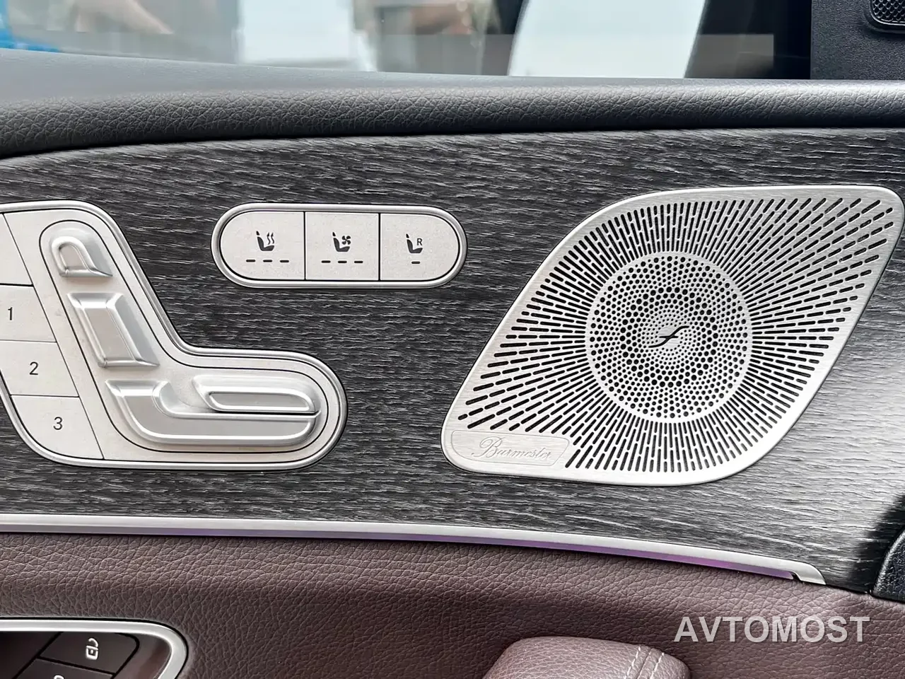 Mercedes-Benz Maybach GLS — фото 11