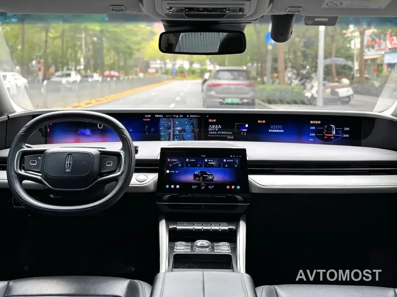Lincoln Nautilus 2023 2.0T 4WD Premium Hybrid Edition — фото 7