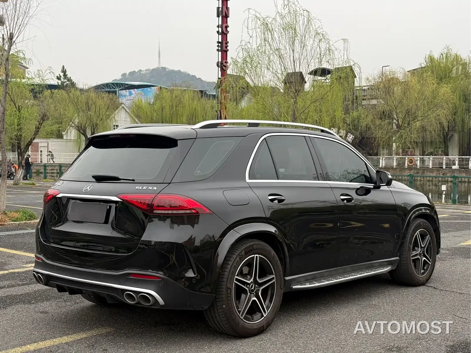 Mercedes-Benz GLE AMG 2020 AMG GLE 53 4MATIC+ — фото 5