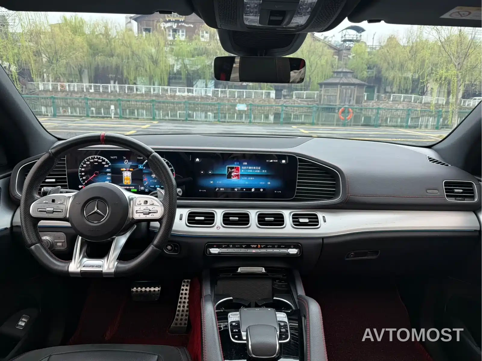 Mercedes-Benz GLE AMG 2020 AMG GLE 53 4MATIC+ — фото 11