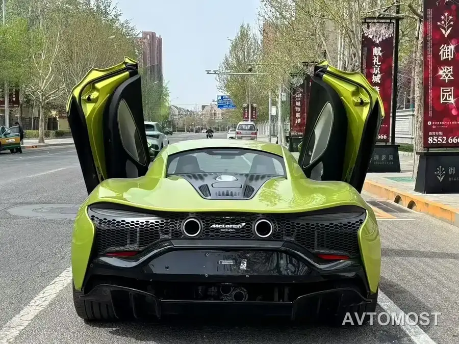 McLaren Artura 2021 3.0T Hybrid Standard