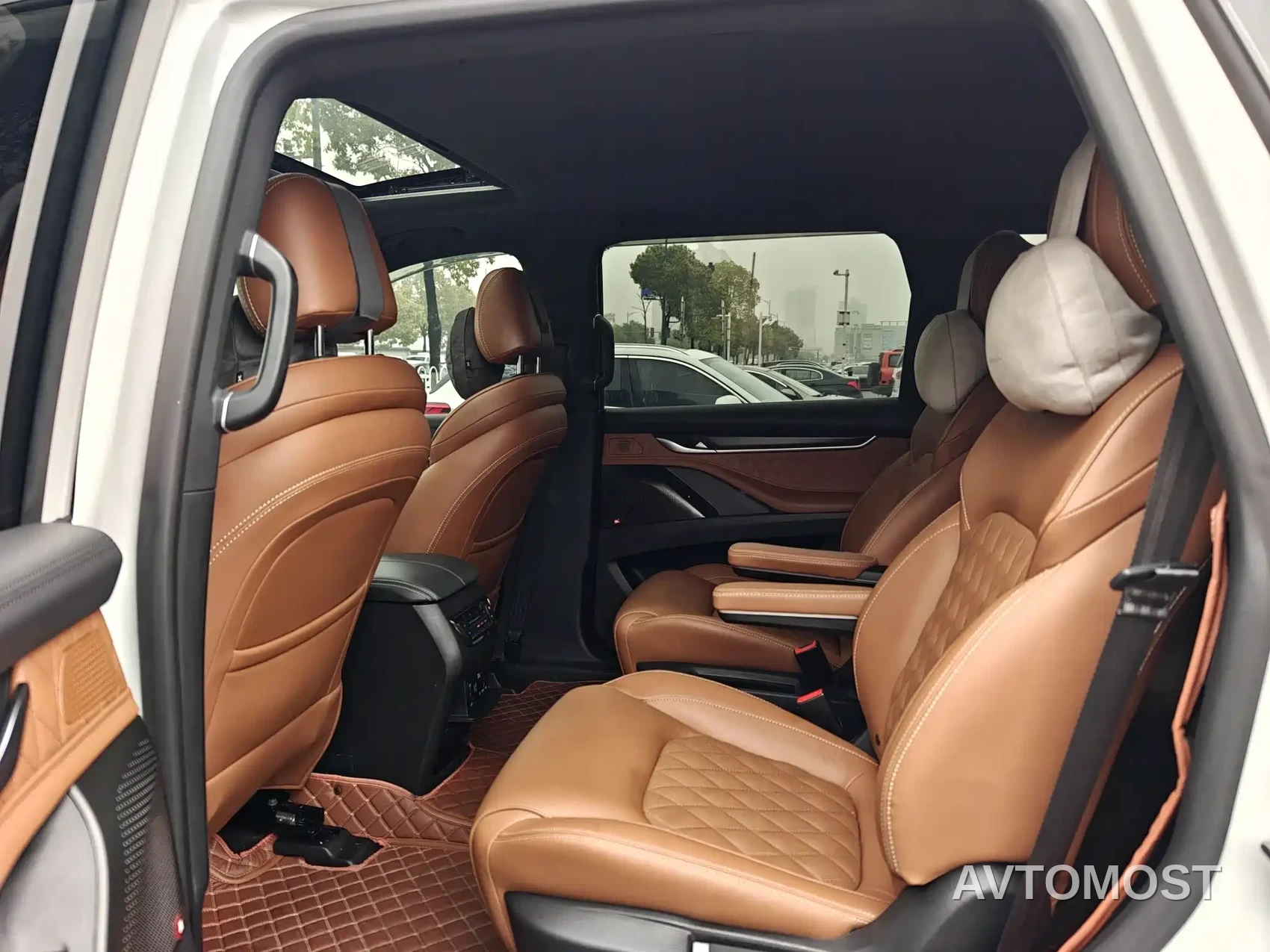 SAIC Maxus D90 Pro 2021 2.0T Diesel 4WD Lop Nur Edition 6-Seater — фото 6