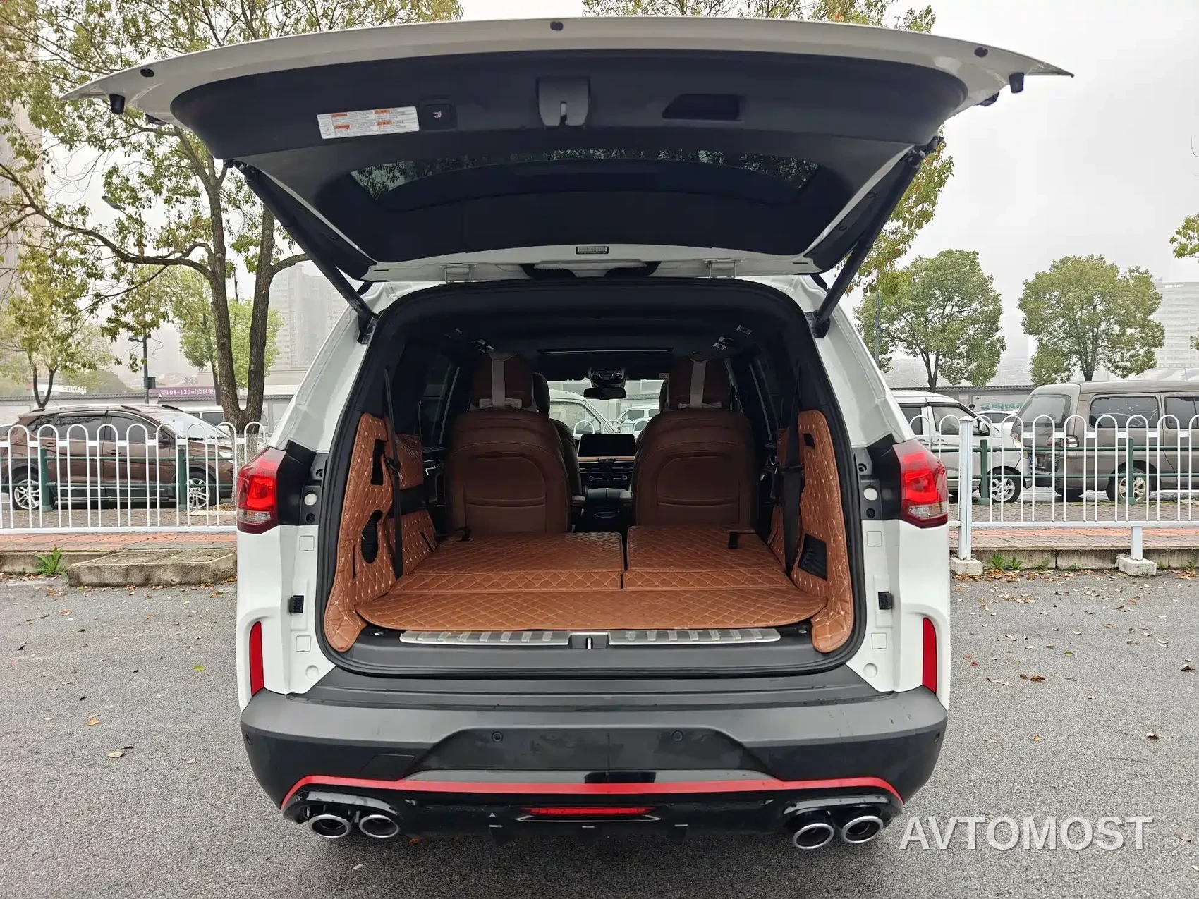 SAIC Maxus D90 Pro 2021 2.0T Diesel 4WD Lop Nur Edition 6-Seater — фото 28