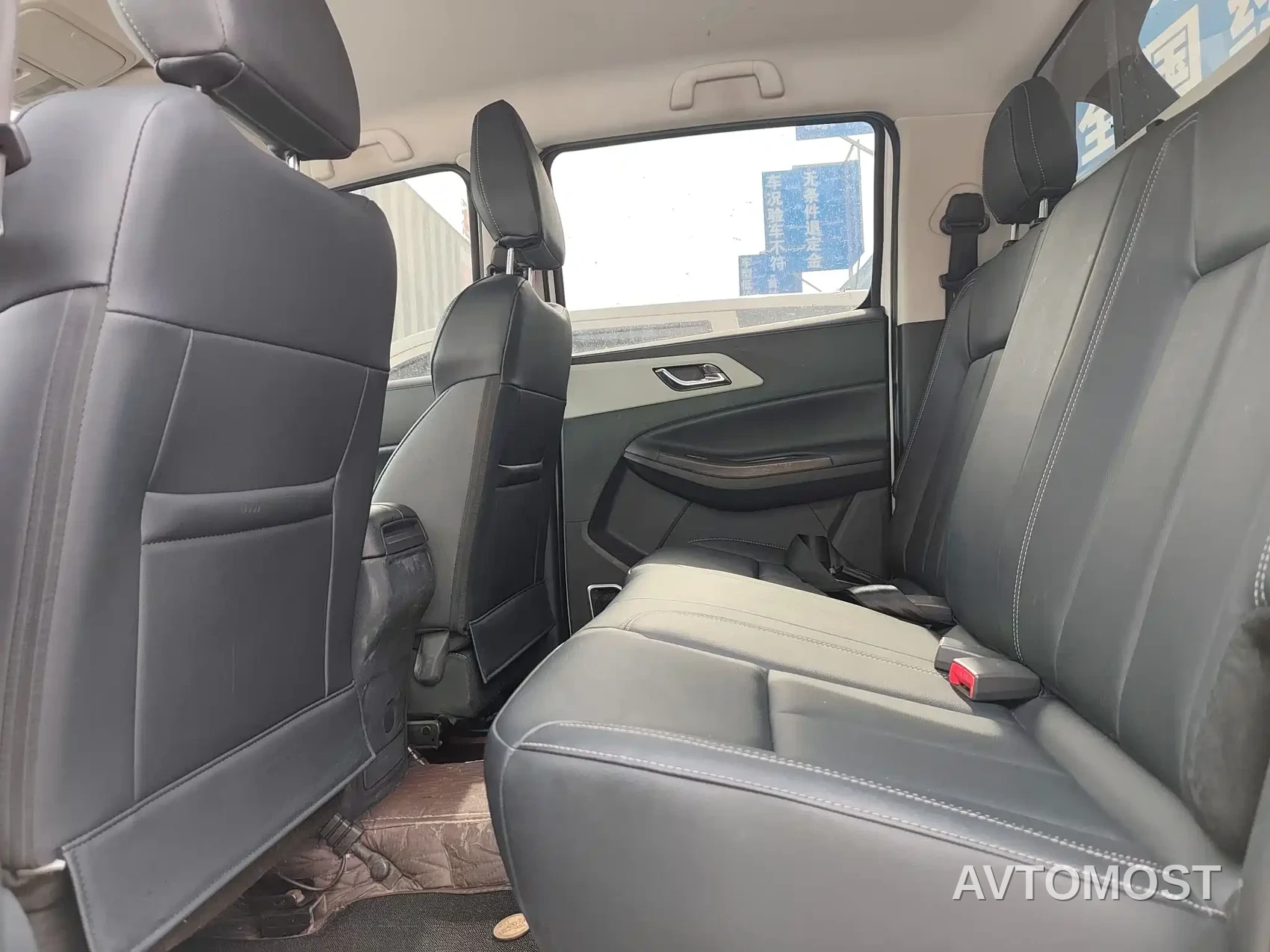 Jiangling Yuhu 7 2022 2.0T Automatic Diesel 4WD Comfort Standard Wheelbase — фото 5
