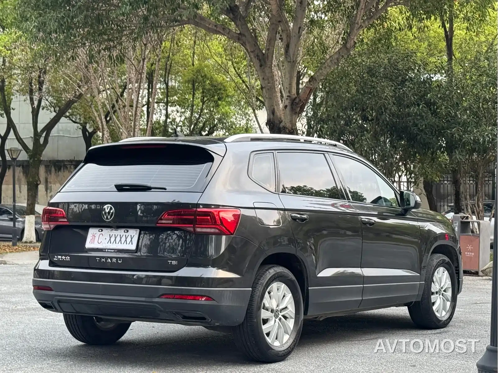 Volkswagen Tharu 2022 280TSI 2WD Trend — фото 4