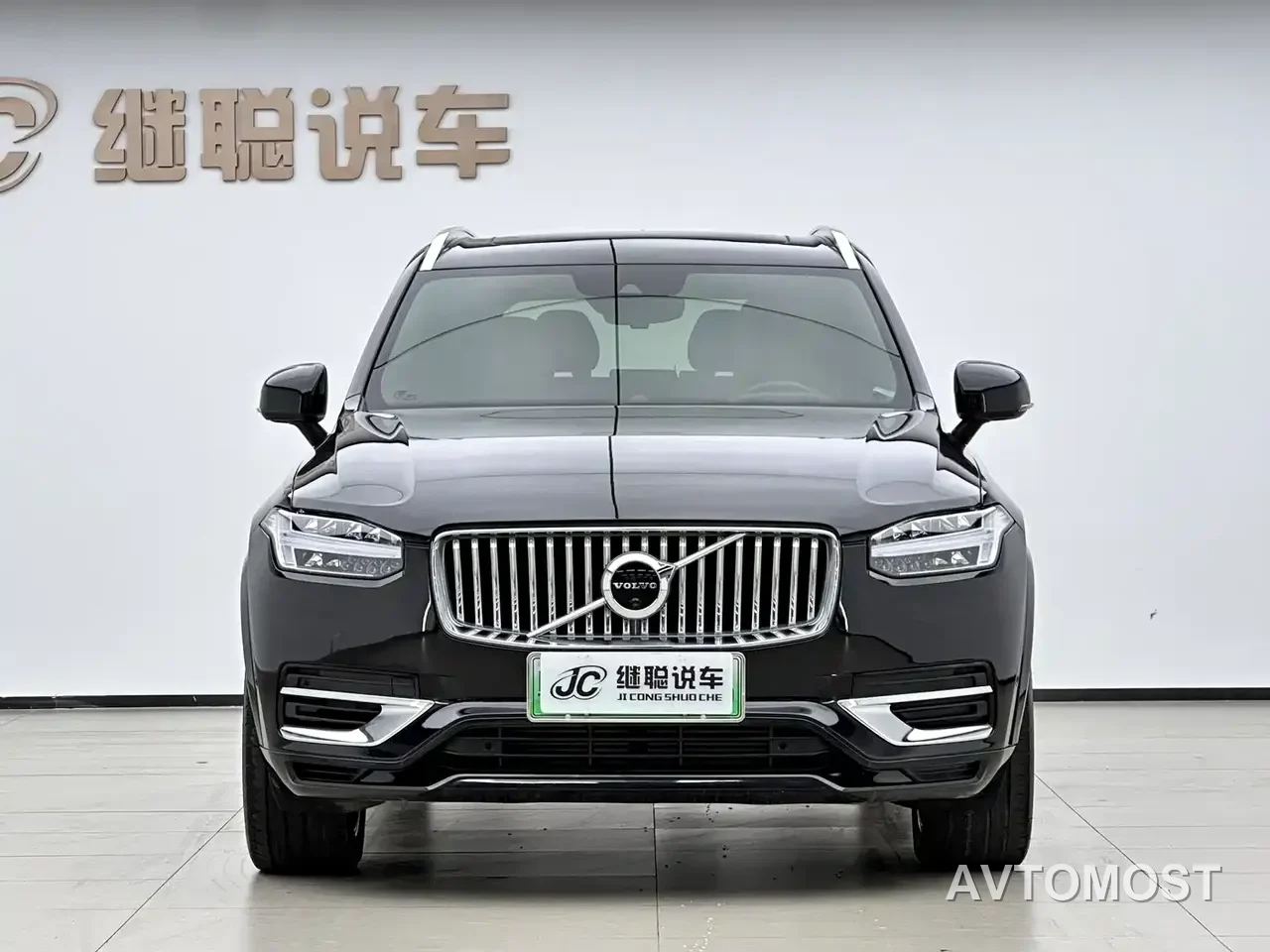 Volvo XC90 Plug-in Hybrid 2022 Facelift E-Drive Hybrid T8 Intelligent Premium Luxury 7-Seater — фото 2