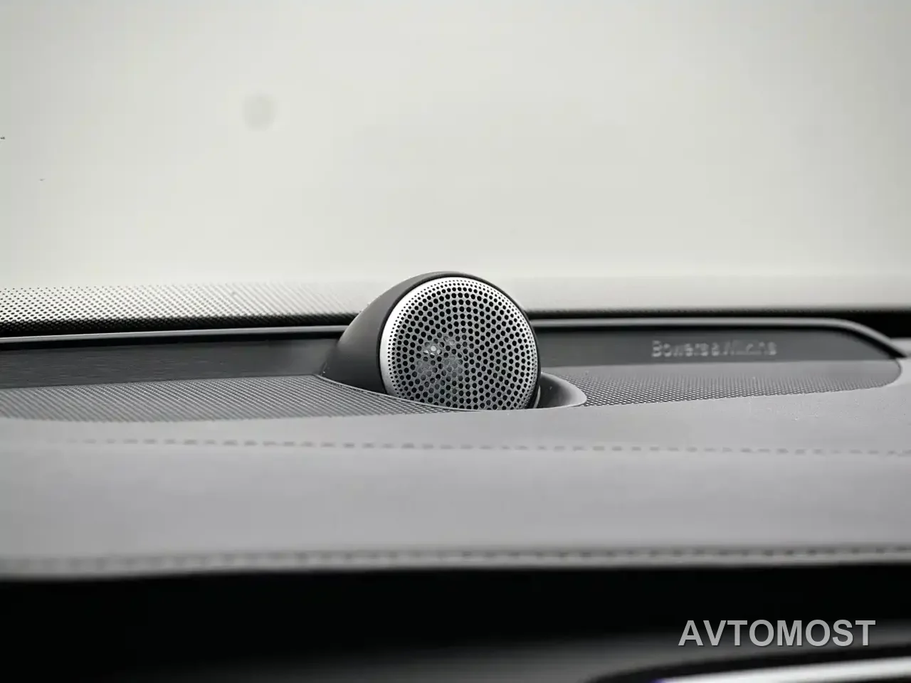 Volvo XC90 Plug-in Hybrid 2022 Facelift E-Drive Hybrid T8 Intelligent Premium Luxury 7-Seater — фото 8