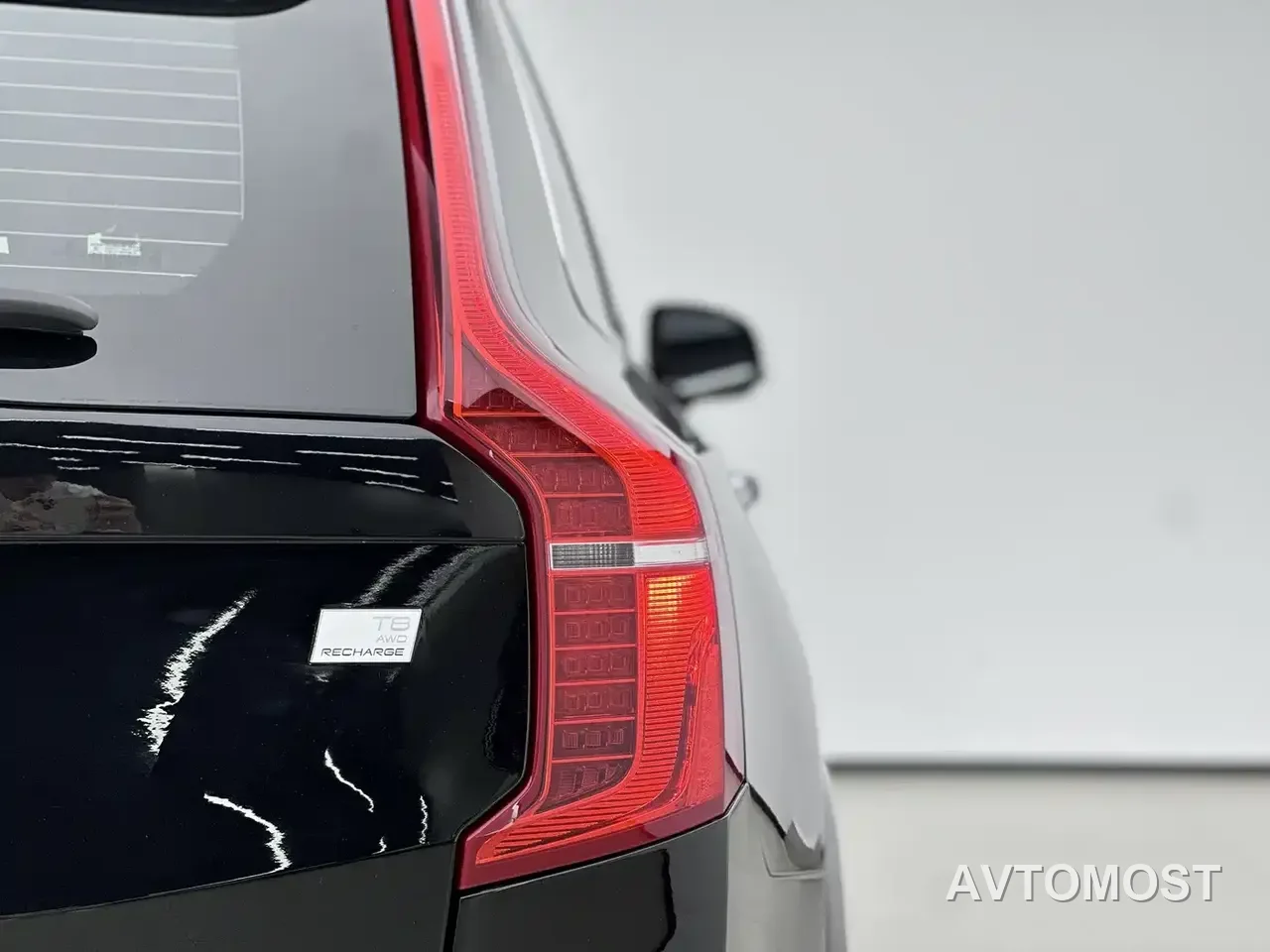 Volvo XC90 Plug-in Hybrid 2022 Facelift E-Drive Hybrid T8 Intelligent Premium Luxury 7-Seater — фото 11