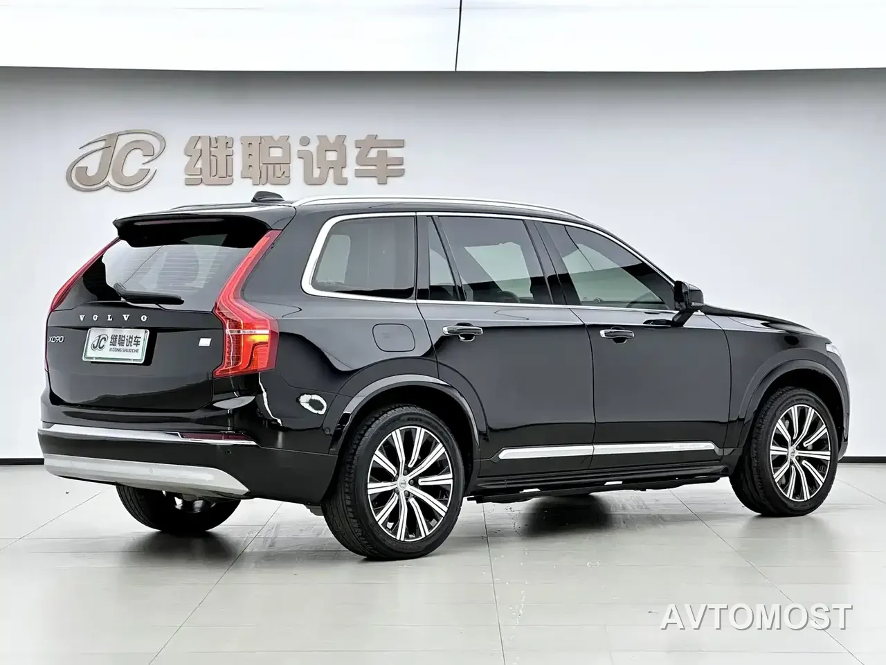 Volvo XC90 Plug-in Hybrid 2022 Facelift E-Drive Hybrid T8 Intelligent Premium Luxury 7-Seater — фото 19