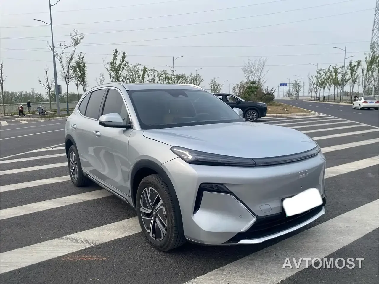 Geely Galaxy Starship 7 EM-i 2025 Model 120km Explorer+ Edition — фото 3