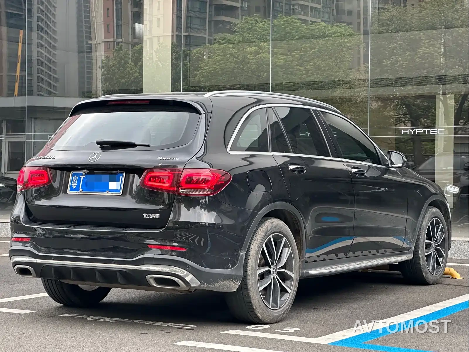Mercedes-Benz GLC 2022 Facelift GLC 260 L 4MATIC Luxury Model — фото 6