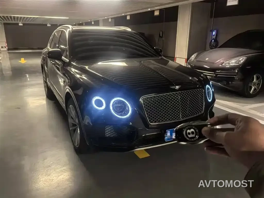 Bentley Bentayga Hybrid 2019 3.0T PHEV — фото 3