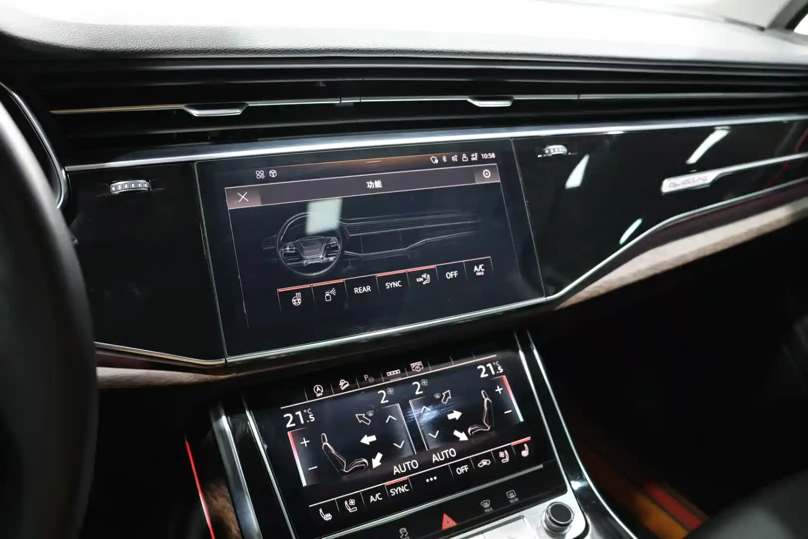 Audi Q7 2021 55 TFSI quattro S line Sport — фото 8