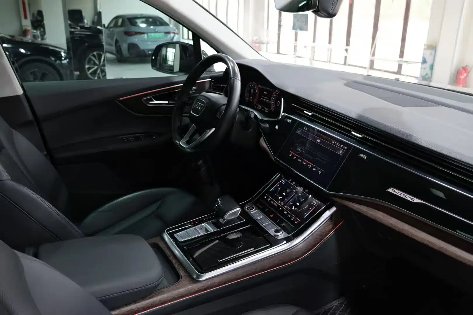 Audi Q7 2021 55 TFSI quattro S line Sport — фото 14