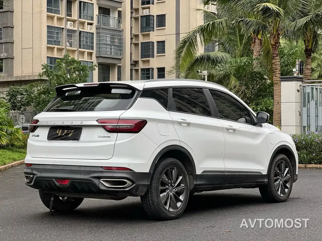 Geely Bin Yue New Energy 2020 1.5T ePro Base — фото 13