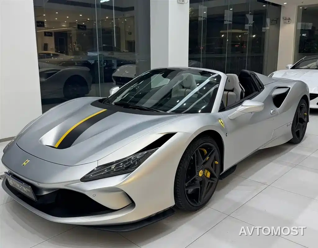 Ferrari F8 2020 Spider 3.9T V8 — фото 1