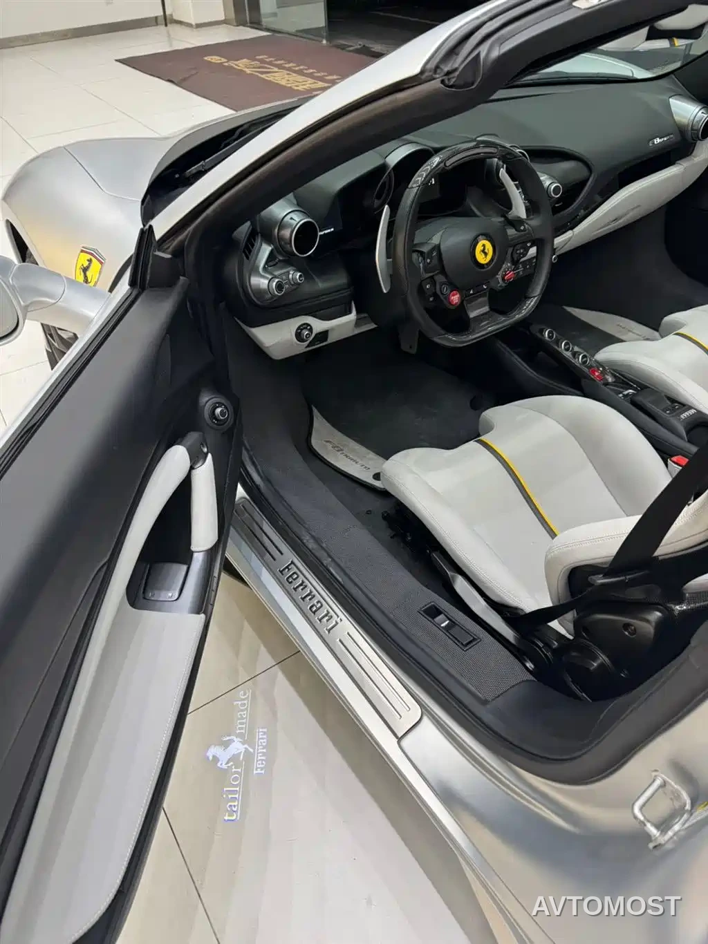 Ferrari F8 2020 Spider 3.9T V8 — фото 8