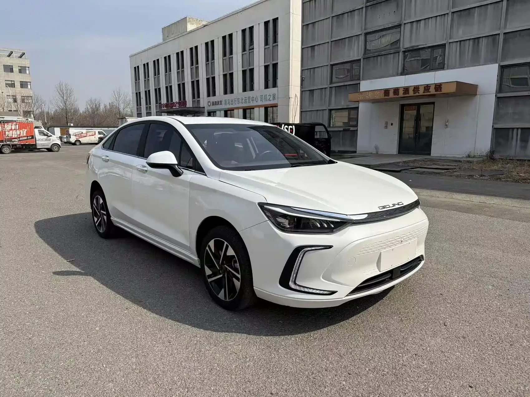 BAIC Beijing EU5 PLUS 2021 R500 Premium Edition — фото 3