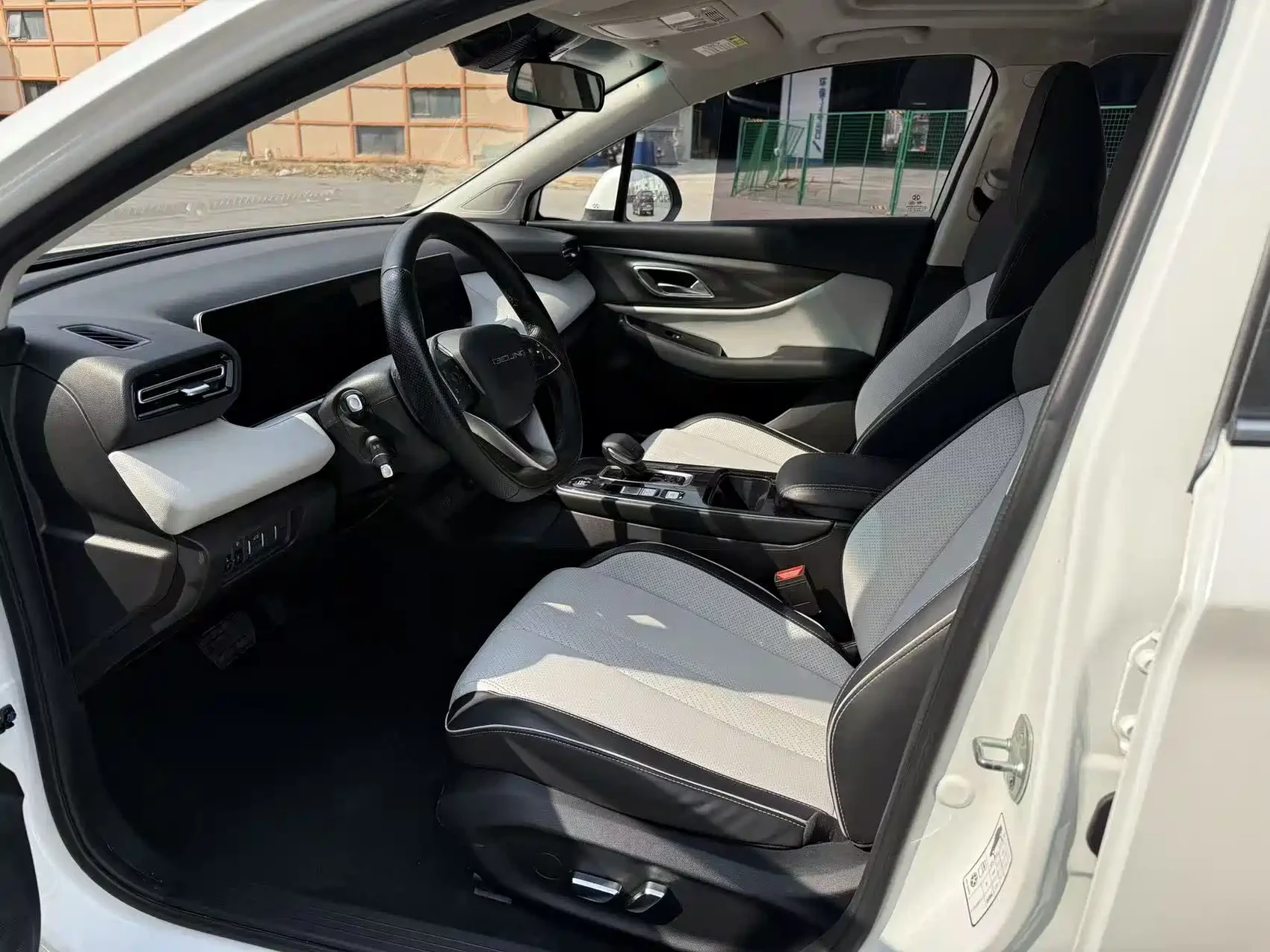 BAIC Beijing EU5 PLUS 2021 R500 Premium Edition — фото 9
