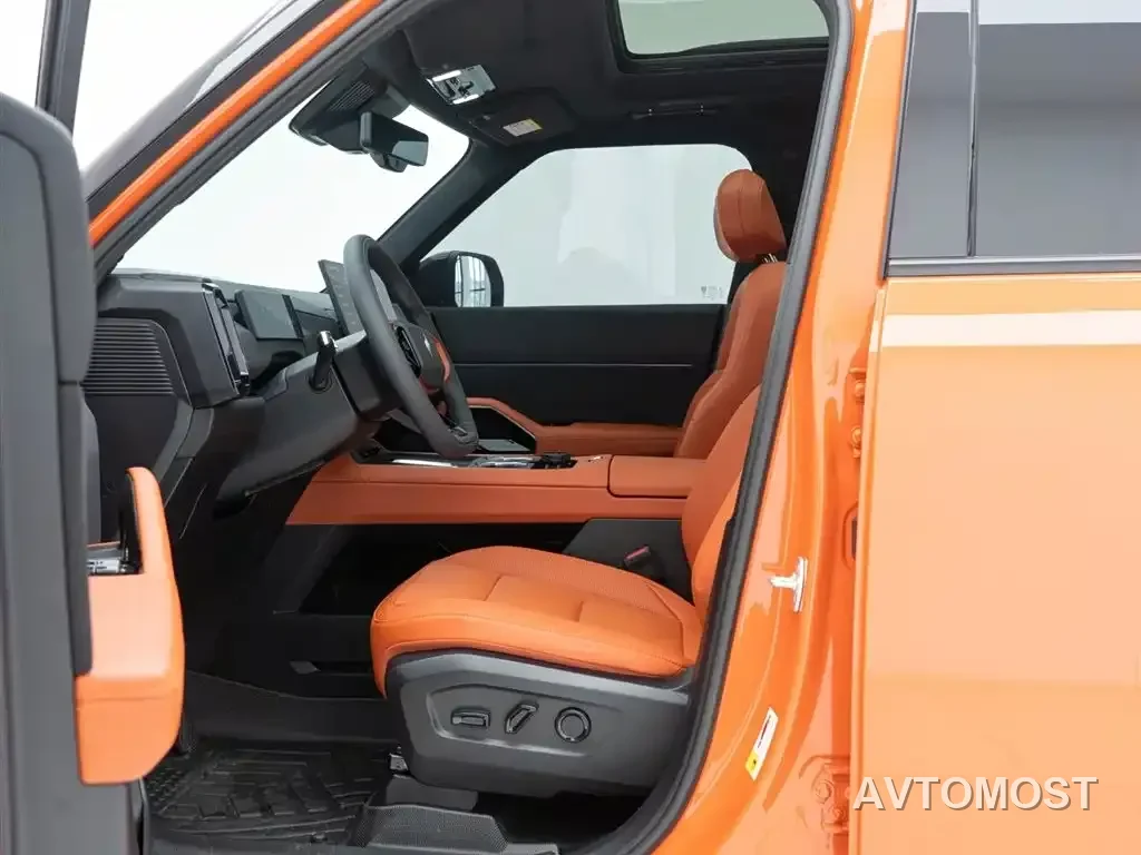 Ford Mustang NEV 2025 Mozuan Extended Range Edition — фото 10