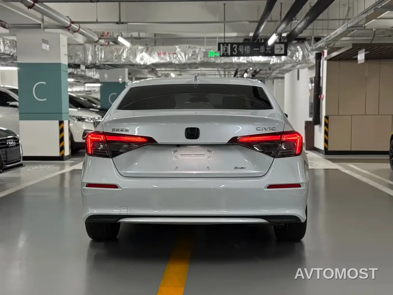 Honda Civic 2025 2.0L e:HEV Hybrid Plus — фото 2