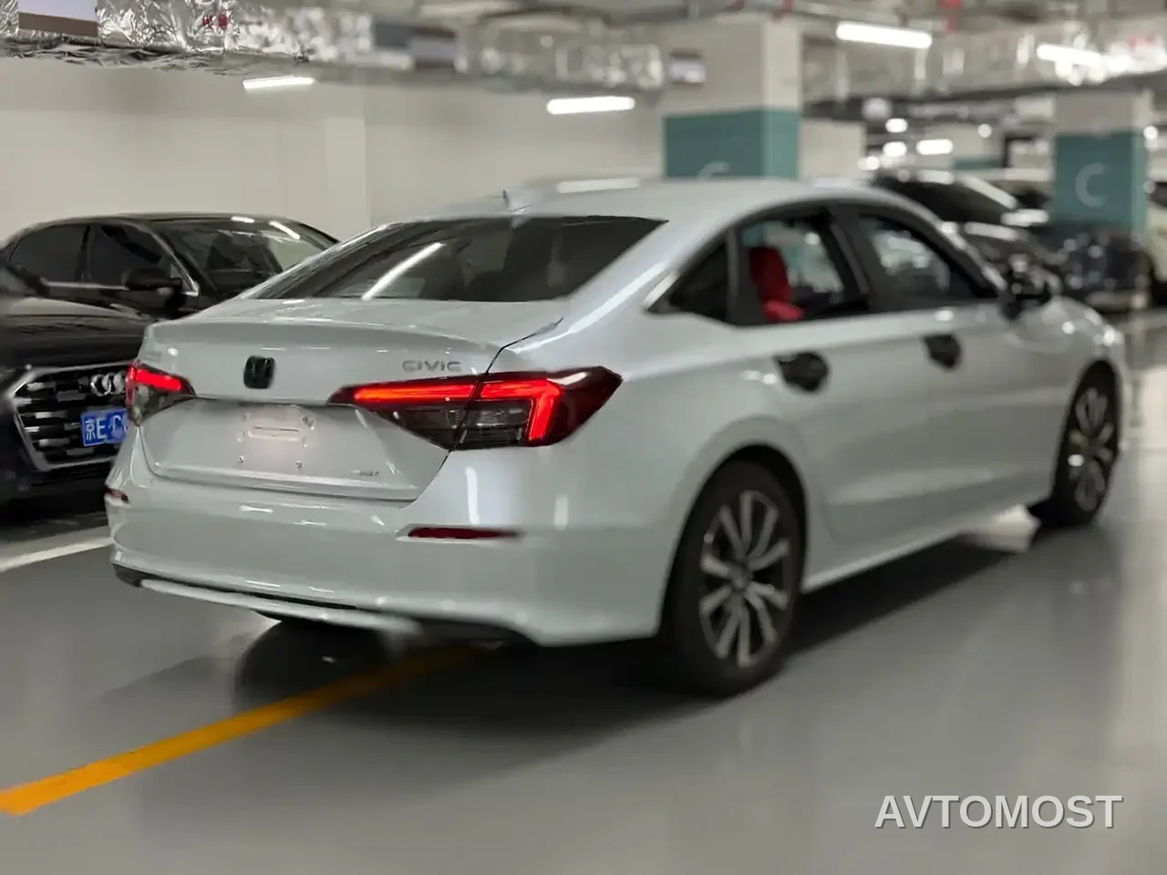 Honda Civic 2025 2.0L e:HEV Hybrid Plus — фото 4
