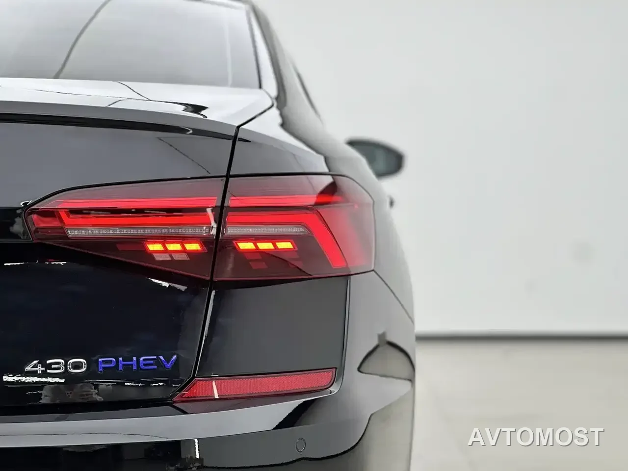 Volkswagen Passat New Energy 2020 430PHEV Hybrid Luxury (China VI) — фото 13