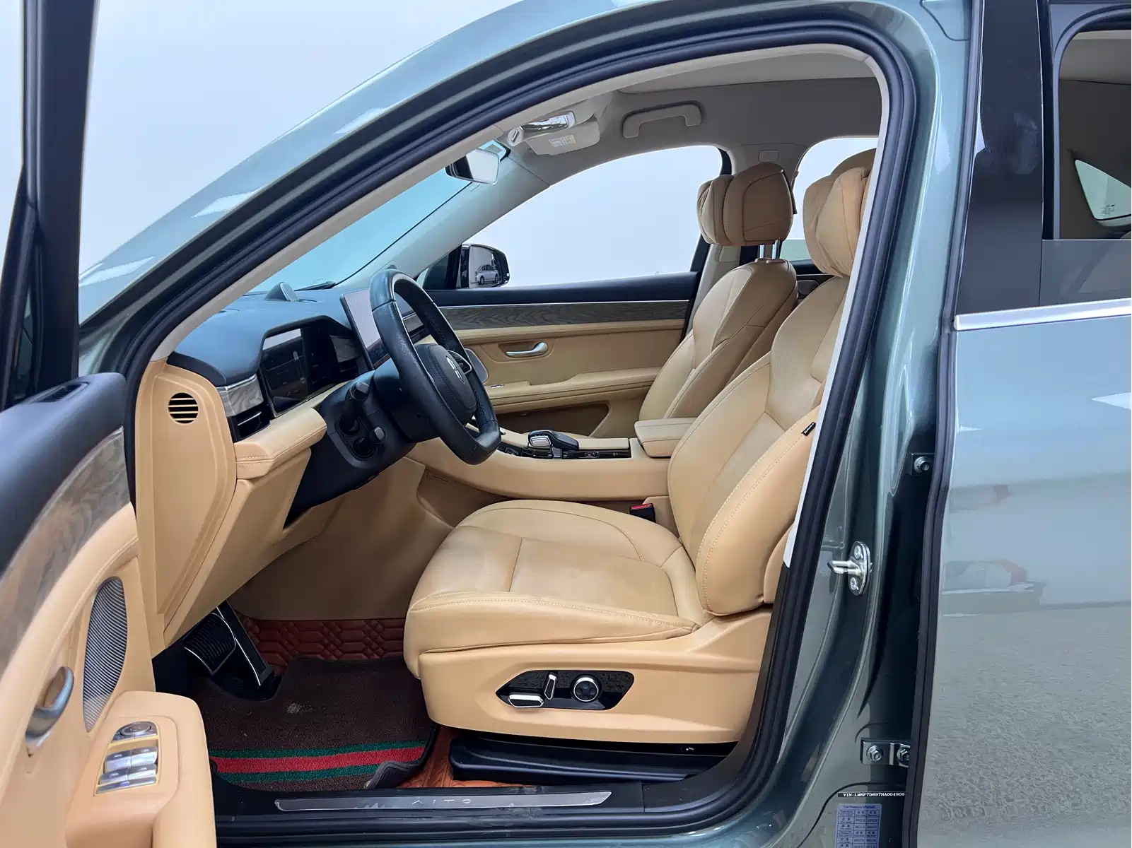 AITO M5 2022 Extended Range AWD Ultimate Edition — фото 15