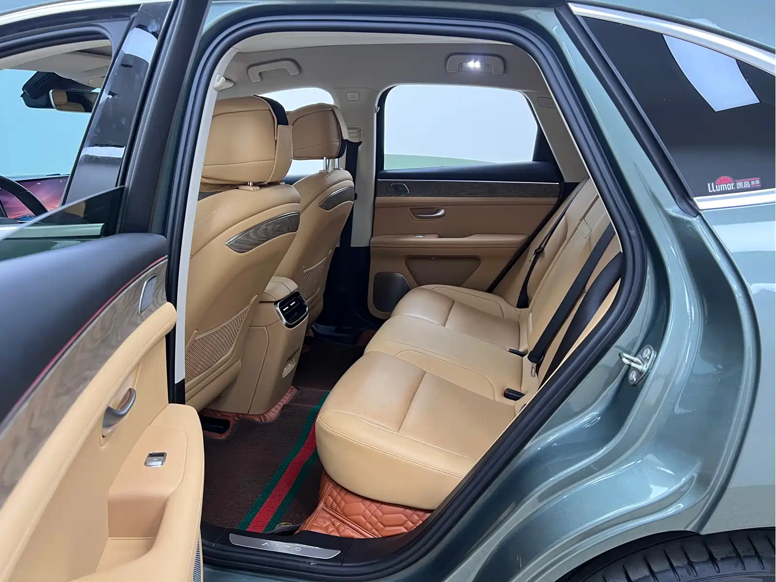 AITO M5 2022 Extended Range AWD Ultimate Edition — фото 16