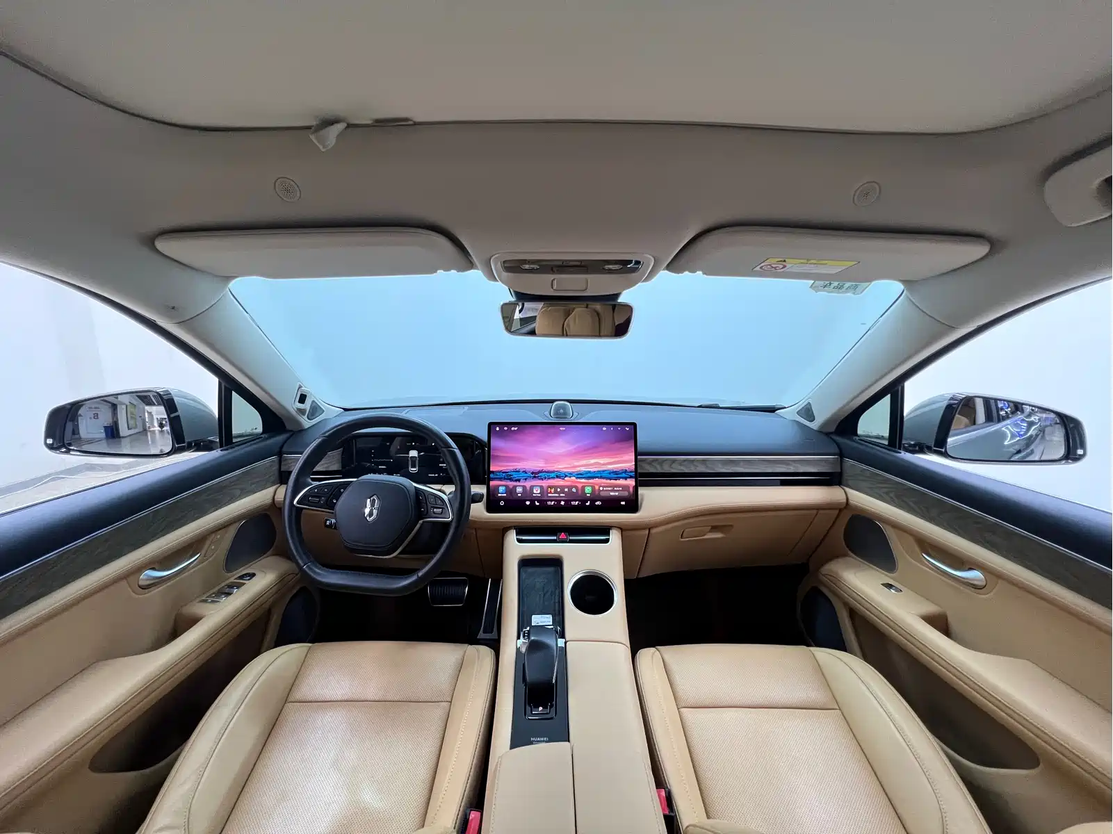 AITO M5 2022 Extended Range AWD Ultimate Edition — фото 19