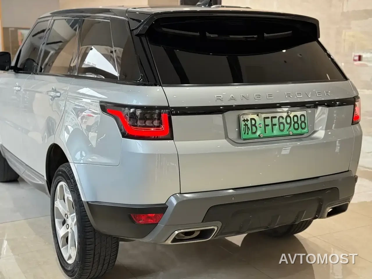 Land Rover Range Rover Sport PHEV 2021 P400e SE — фото 19