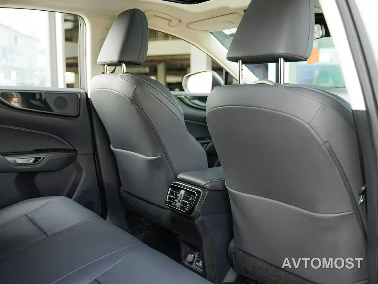 Lexus NX New Energy 2022 400h+ Joy Edition — фото 12